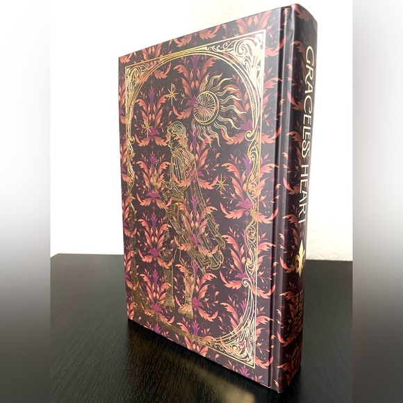 FairyLoot Adult Fantasy Box Jan 2026 Graceless Heart by Isabel Ibanez - Picture 6 of 11